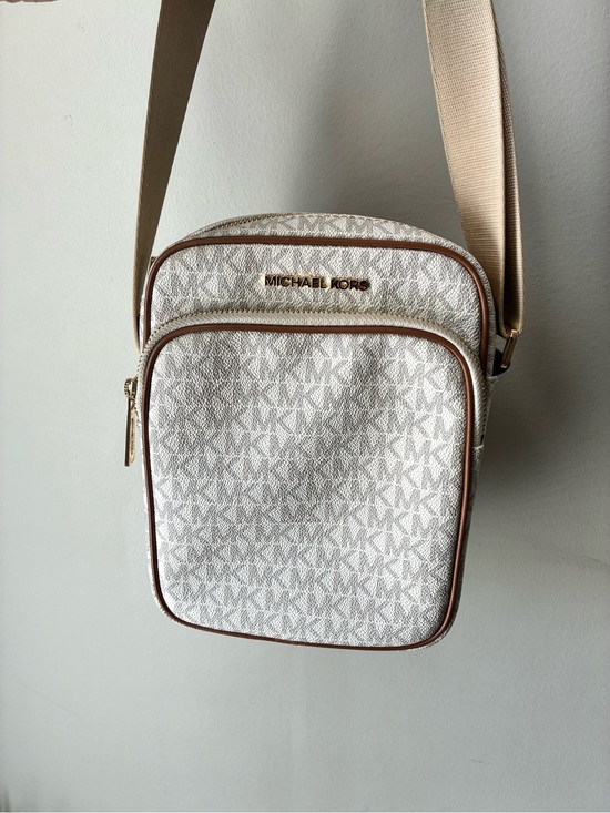 Michael Kors Women’s Cream Signature Crossbody Bag